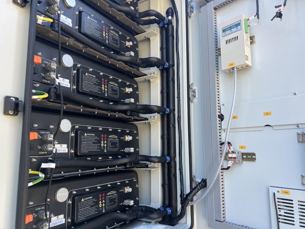 System chłodzenia cieczą w magazynie energii Rochex/Breeze